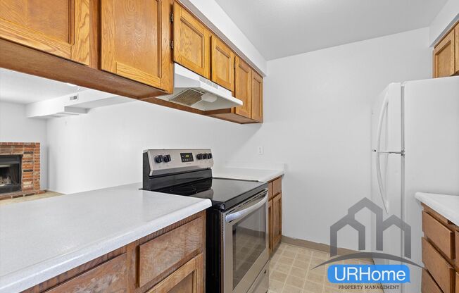 Discover Your Ideal Home $1799 2bd 1.5ba Beautiful Townhouse In SE Portland