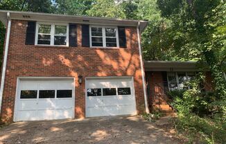 723 Versailles Dr Se