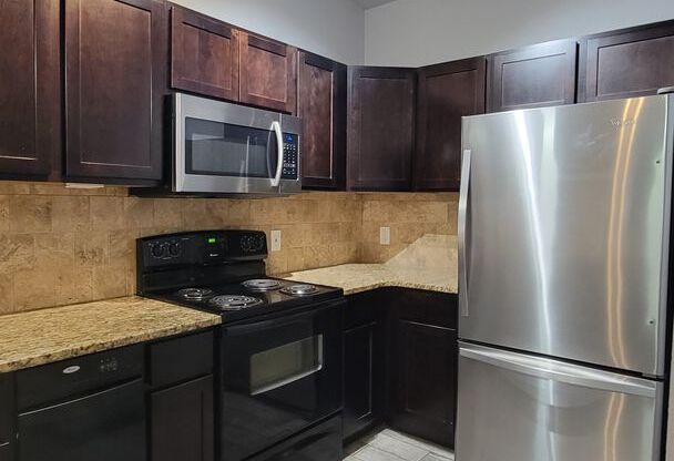 1 bed, 1 bath, 729 sqft, $1,275, Unit 107