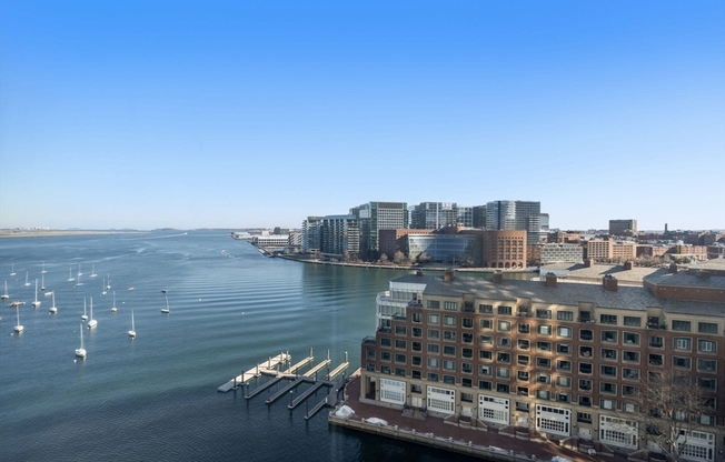 1 bed, 1 bath, 880 sqft, $4,200, Unit 15E