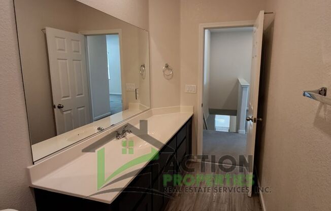 4 beds, 3 baths, 2,133 sqft, $2,900, Unit Impala Circle 4040 (52) (N)