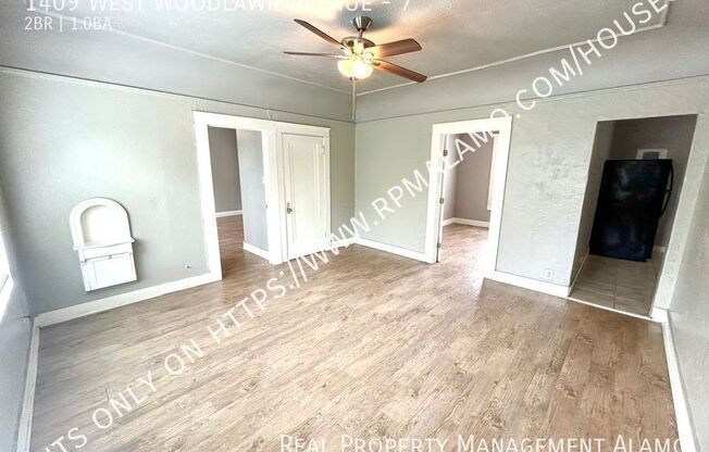 1409 W. Woodlawn Ave.