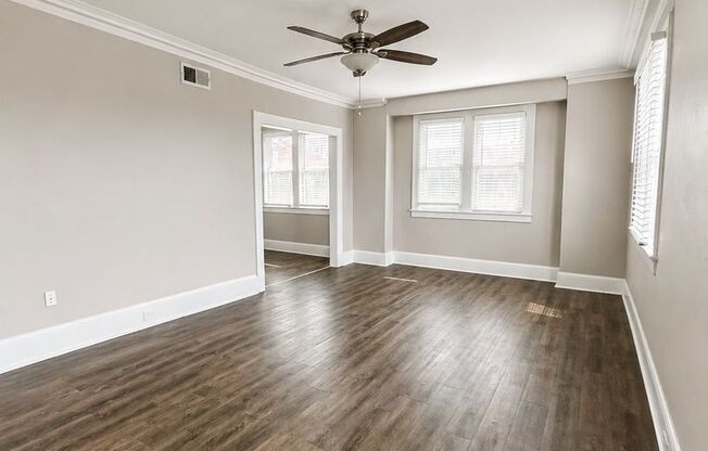 2 beds, 1 bath, 830 sqft, $1,495, Unit A9