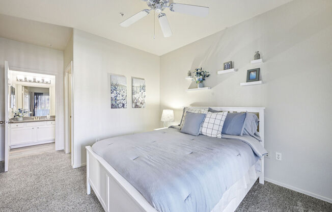 3 beds, 2 baths, 1,152 sqft, $1,669