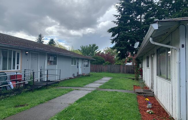 R2212 - Pinewood Apartments