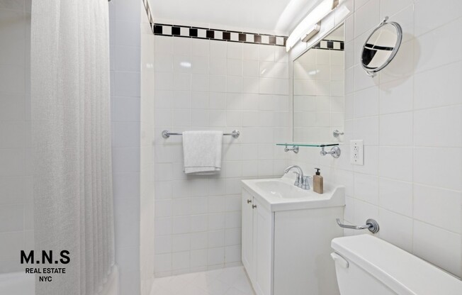 Studio, 1 bath, $3,346, Unit 3-B10