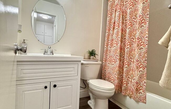 1 bed, 1 bath, 512 sqft, $1,795, Unit 025