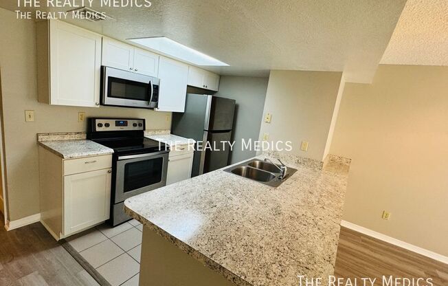5012 LAGUNA BAY CIRCLE