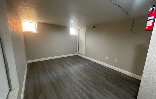 2 beds, 1 bath, $3,295