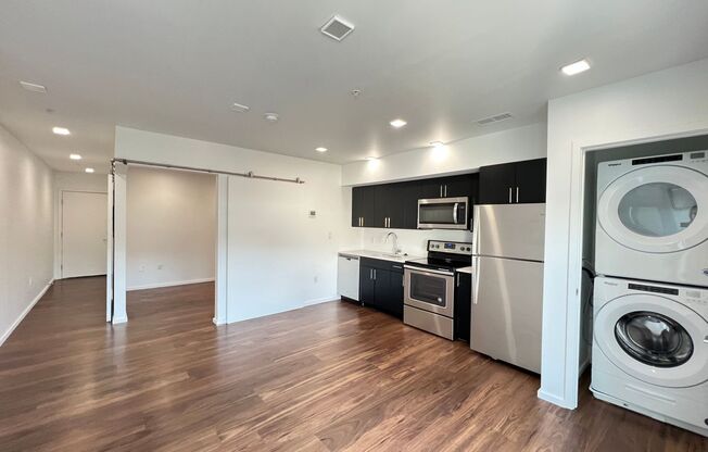 1 bed, 1 bath, 518 sqft, $1,540, Unit 511