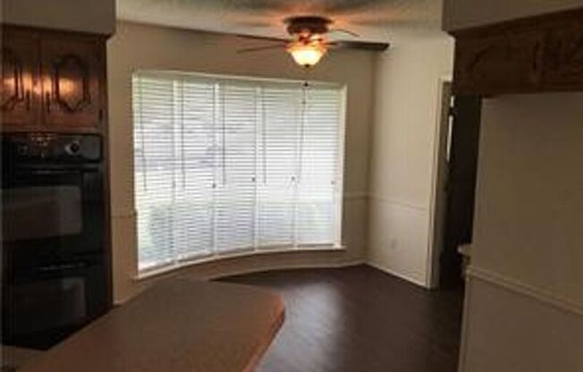 15924 MDW VIS PL
