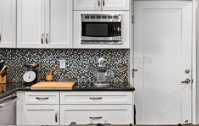 3 beds, 2 baths, 1,192 sqft, $4,195