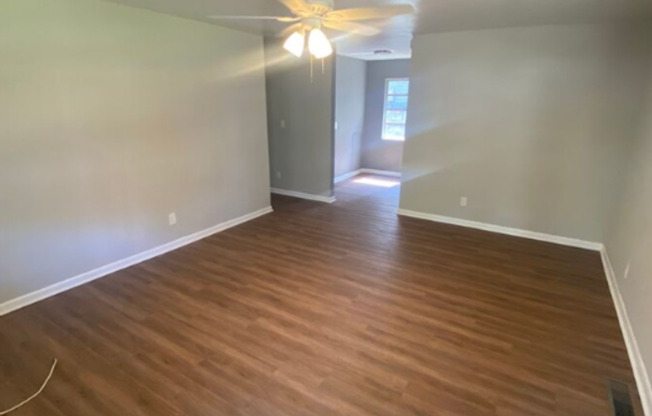 2 Bedroom Duplex - Great Location Near FSU