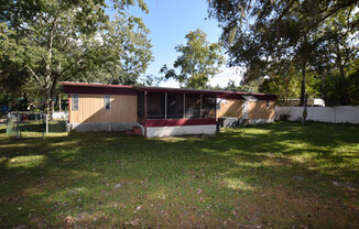 2 beds, 2 baths, $1,300, Unit Seminole