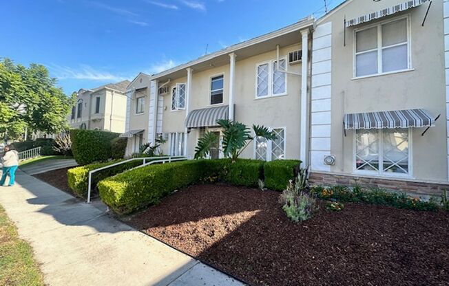 1 bed, 1 bath, 425 sqft, $1,850, Unit 201