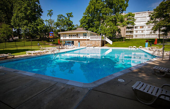 Heritage Park Apartments Pool 7