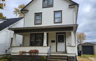 4 beds, 1 bath, $1,250