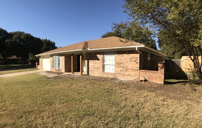 4 beds, 2 baths, $2,595