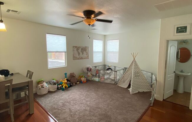 *COMING SOON* LAS VEGAS TWO STORY HOME WITH 4 BEDROOMS!!