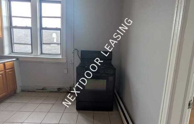 9 Grant Ave 1R