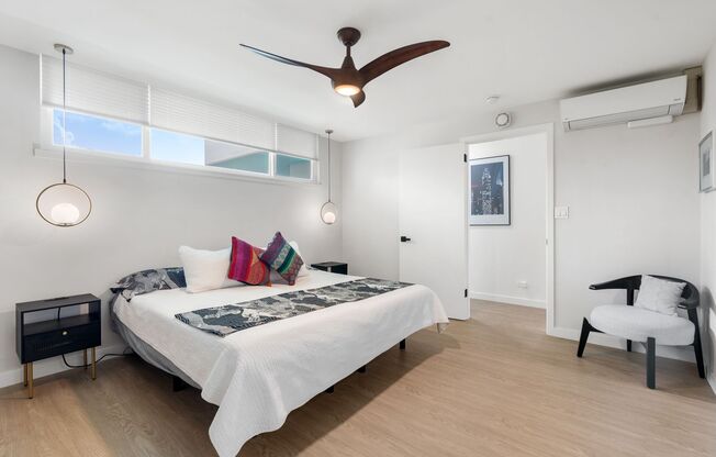 Waikiki Beach Gem- Fully Furnished 2BR/2BA/1Parking