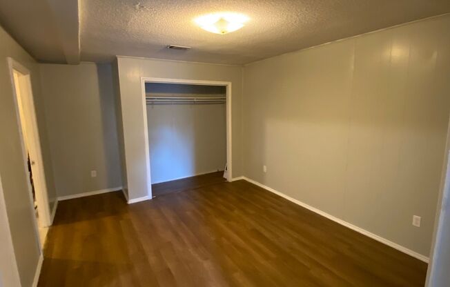 1 bed, 1 bath, $750, Unit Unit A