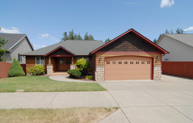 Beautiful North Albany Home