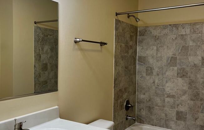 2 beds, 2.5 baths, 1,080 sqft, $2,135, Unit 132D