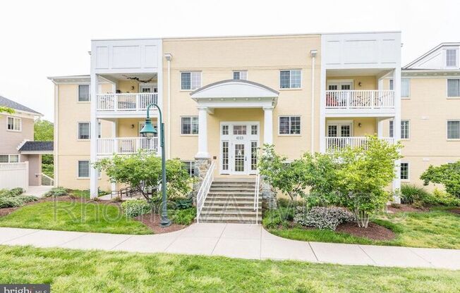 4113 S FOUR MILE RUN DR