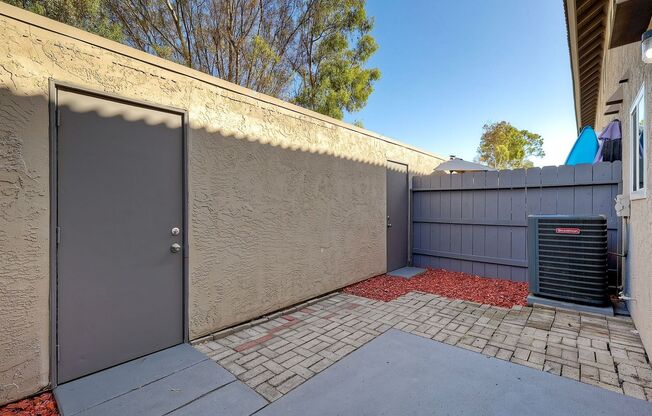 3 beds, 1.5 baths, $2,995, Unit 12