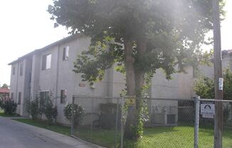 808 Pershing Street