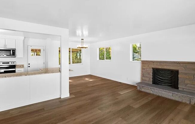 Renovated 4-Bedroom, 3-Bathroom Home in Millcreek