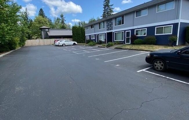 2 beds, 1 bath, 750 sqft, $1,625