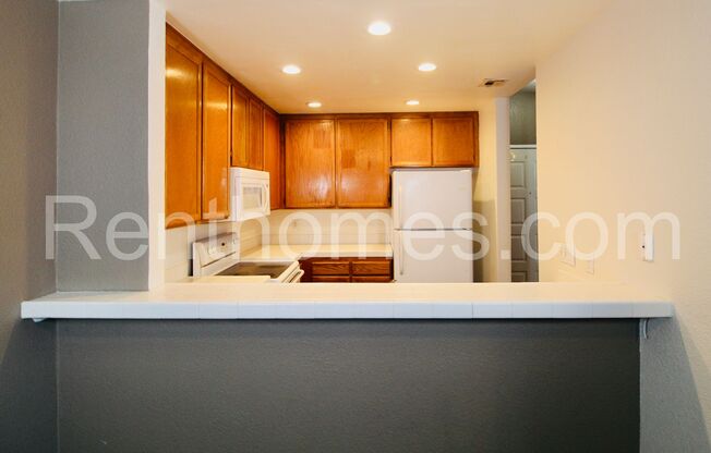 Mission Valley, 2222 River Run Dr #131 - Lower Corner Unit in Great Location Close to Shopping and Restaurants