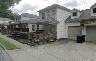 TOWNHOUSE FOR RENT!