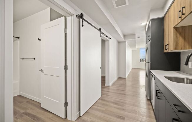 1 bed, 1 bath, 617 sqft, $2,175, Unit 513