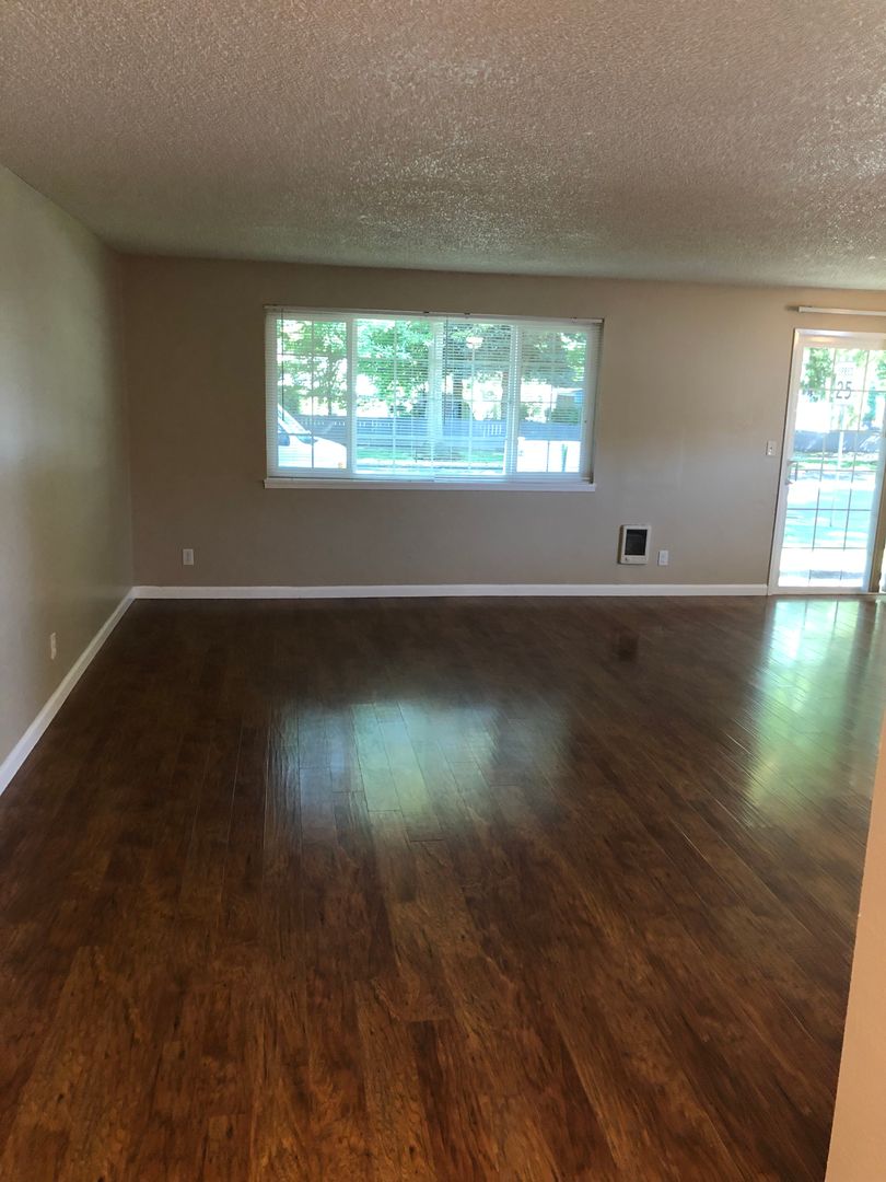 Albany Meadows Apartments