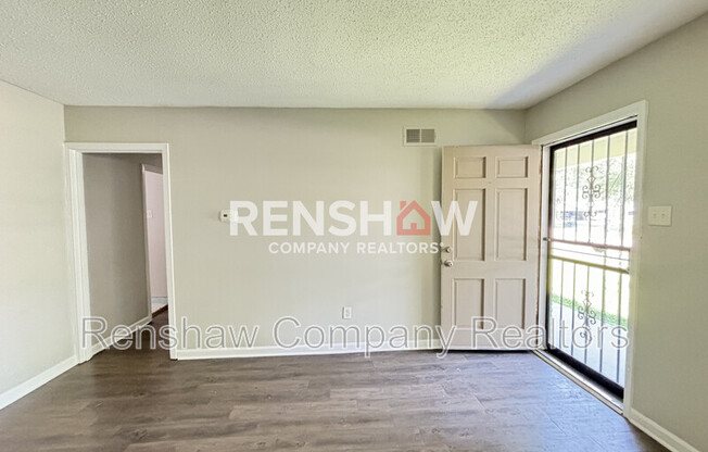3757 VOLTAIRE AVE