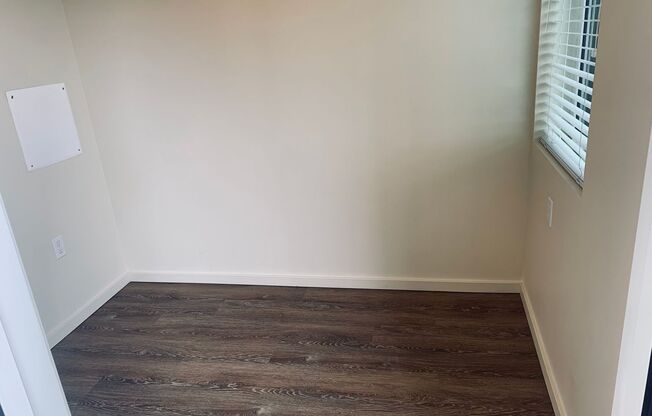 Studio, 1 bath, 175 sqft, $1,295, Unit 218