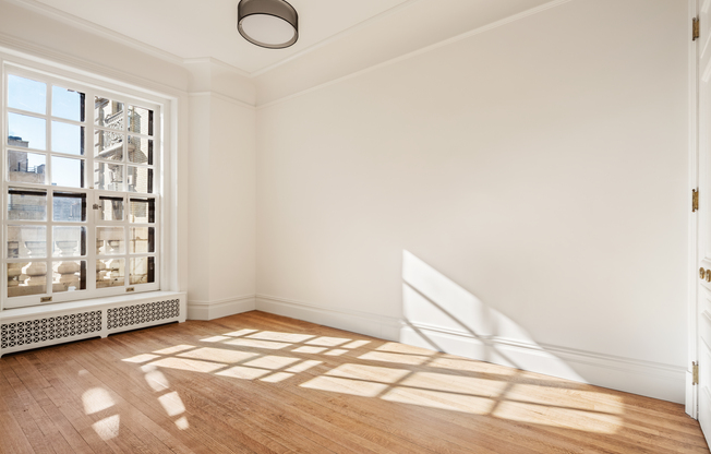 1 bed, 1 bath, 553 sqft, $5,650, Unit 1331