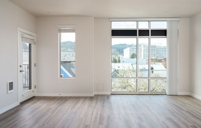 2 beds, 2 baths, 920 sqft, $2,395, Unit 25-206