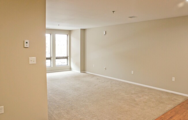 3 beds, 2 baths, 1,257 sqft, $1,475, Unit 313