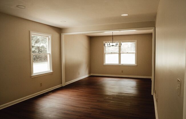 3 Bed, 2 Bath Home in Flowery Branch, GA
