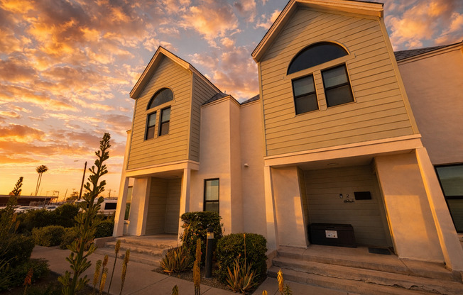 8th Place Townhomes