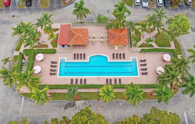 8451 NW 138TH ST #2303 MIAMI LAKES, FL 33016