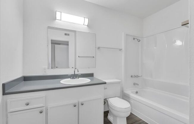 1 bed, 1 bath, 680 sqft, $1,295, Unit 80A