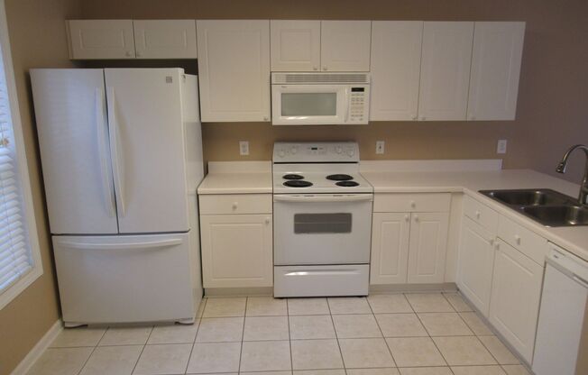 2 beds, 2.5 baths, $1,800