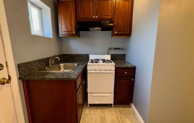 2 Bedroom Attached Condo Ready for Move-in