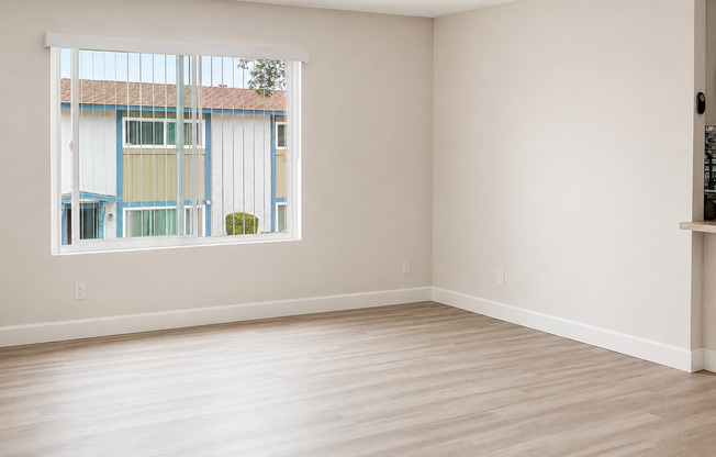 1 bed, 1 bath, 700 sqft, $2,195, Unit 2336-56