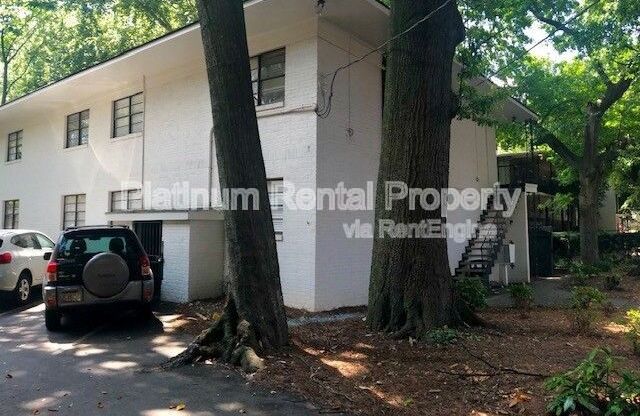 1 bed, 1 bath, 550 sqft, $1,000, Unit 6